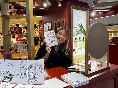 Live drawing at Habrour City