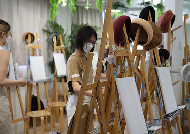 Team building art workshop with Gammon Construction